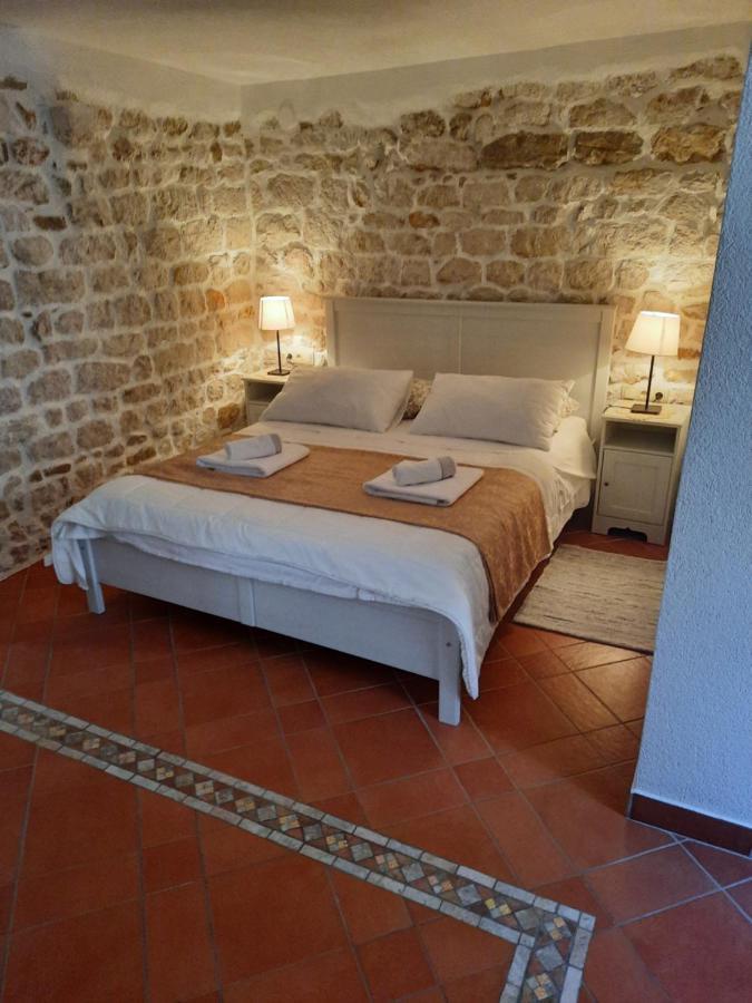 Room Ivana Rab Town Ngoại thất bức ảnh